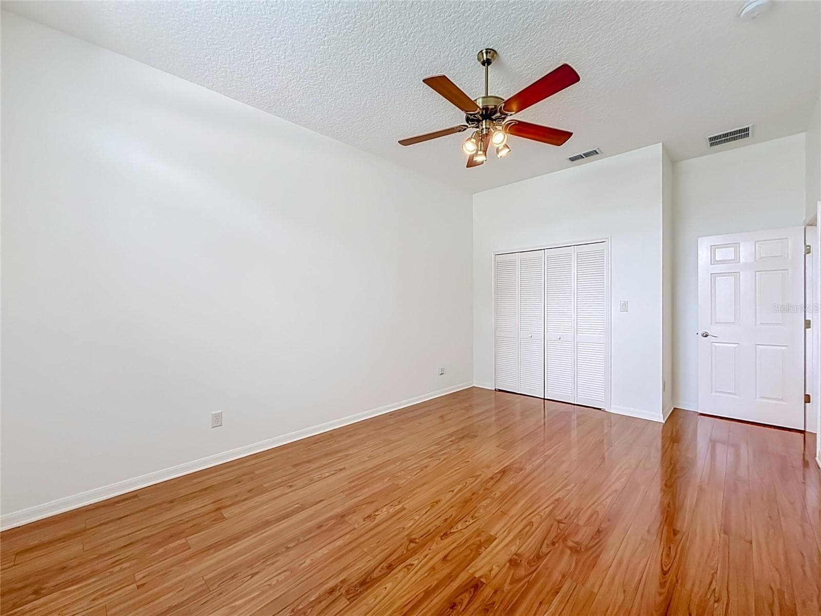 Single Family Residence at 4632 NOTTOWAY, LEESBURG, photo 48 of 78