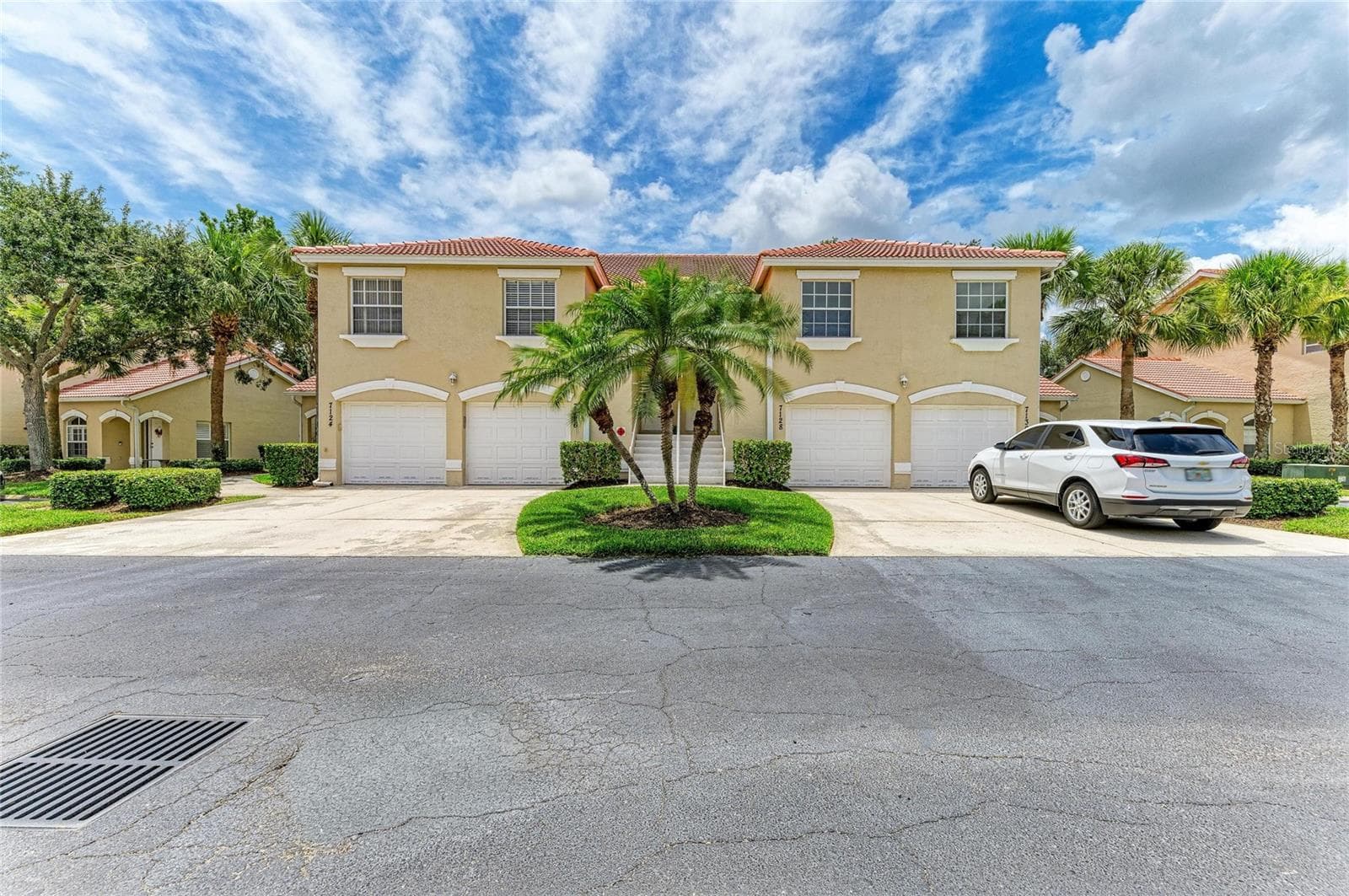 Condominium at 7126 CEDAR HOLLOW CIR, BRADENTON, photo 8 of 55