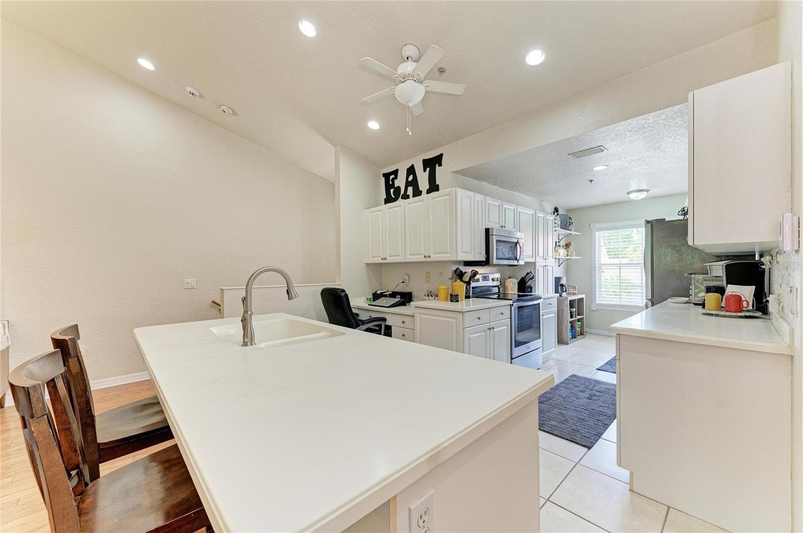 Condominium at 7126 CEDAR HOLLOW CIR, BRADENTON, photo 19 of 55