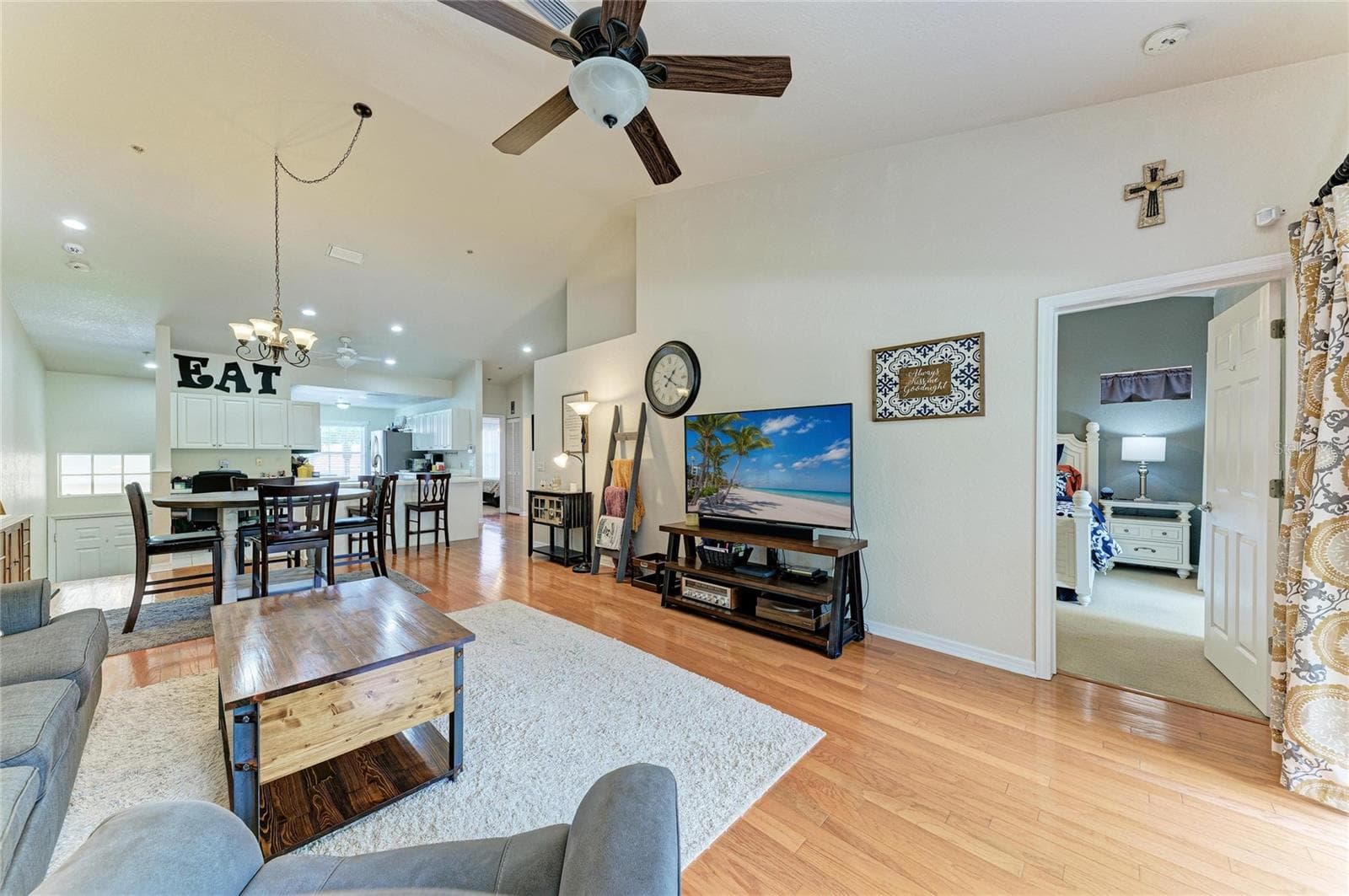 Condominium at 7126 CEDAR HOLLOW CIR, BRADENTON, photo 29 of 55