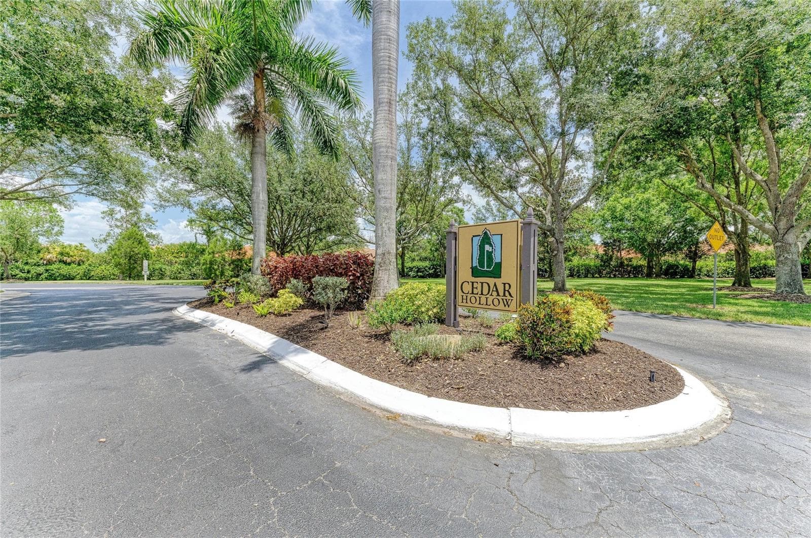 Condominium at 7126 CEDAR HOLLOW CIR, BRADENTON, photo 47 of 55