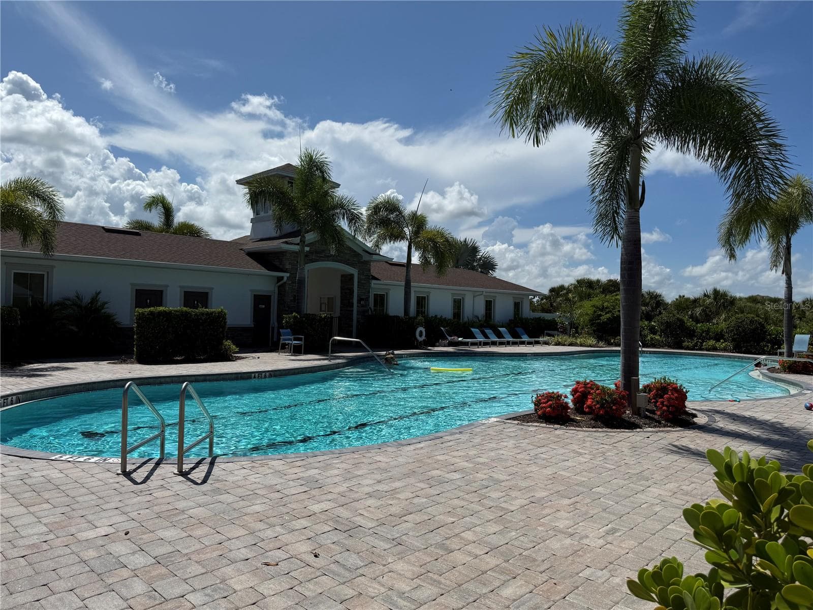Community Pool - 12760 LATERAL ROOT DR, SARASOTA