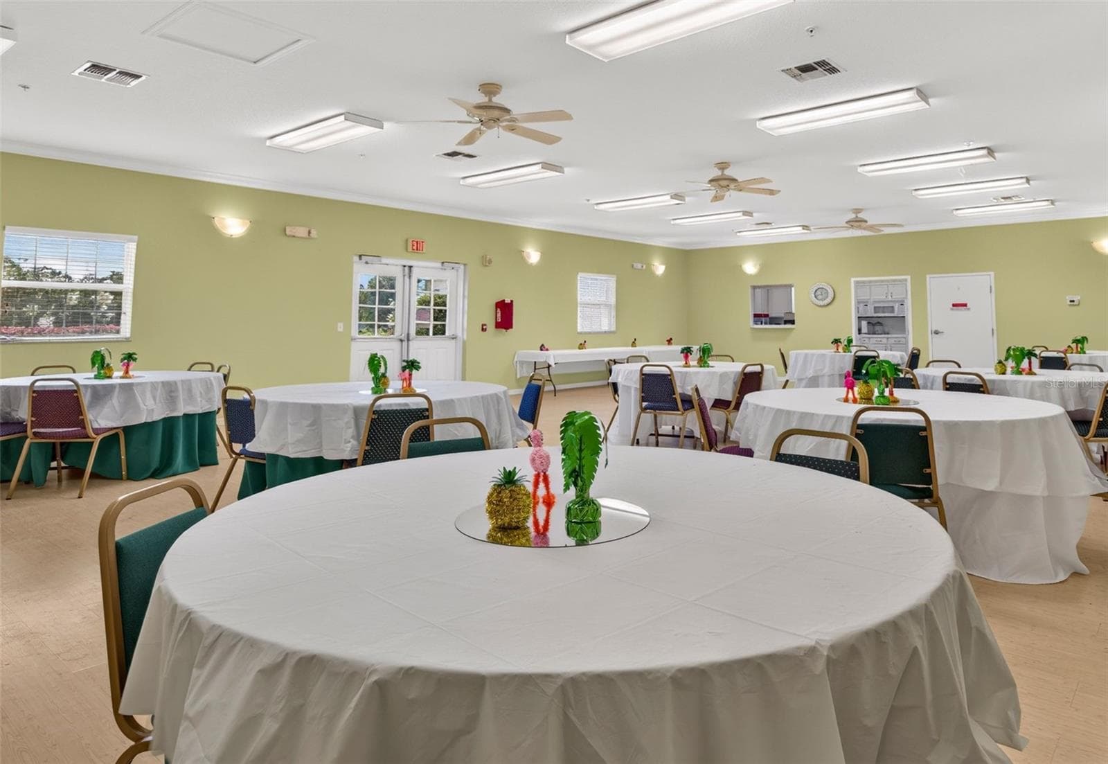 Community Center - 7980 SOUTHERN PINES DR, BROOKSVILLE