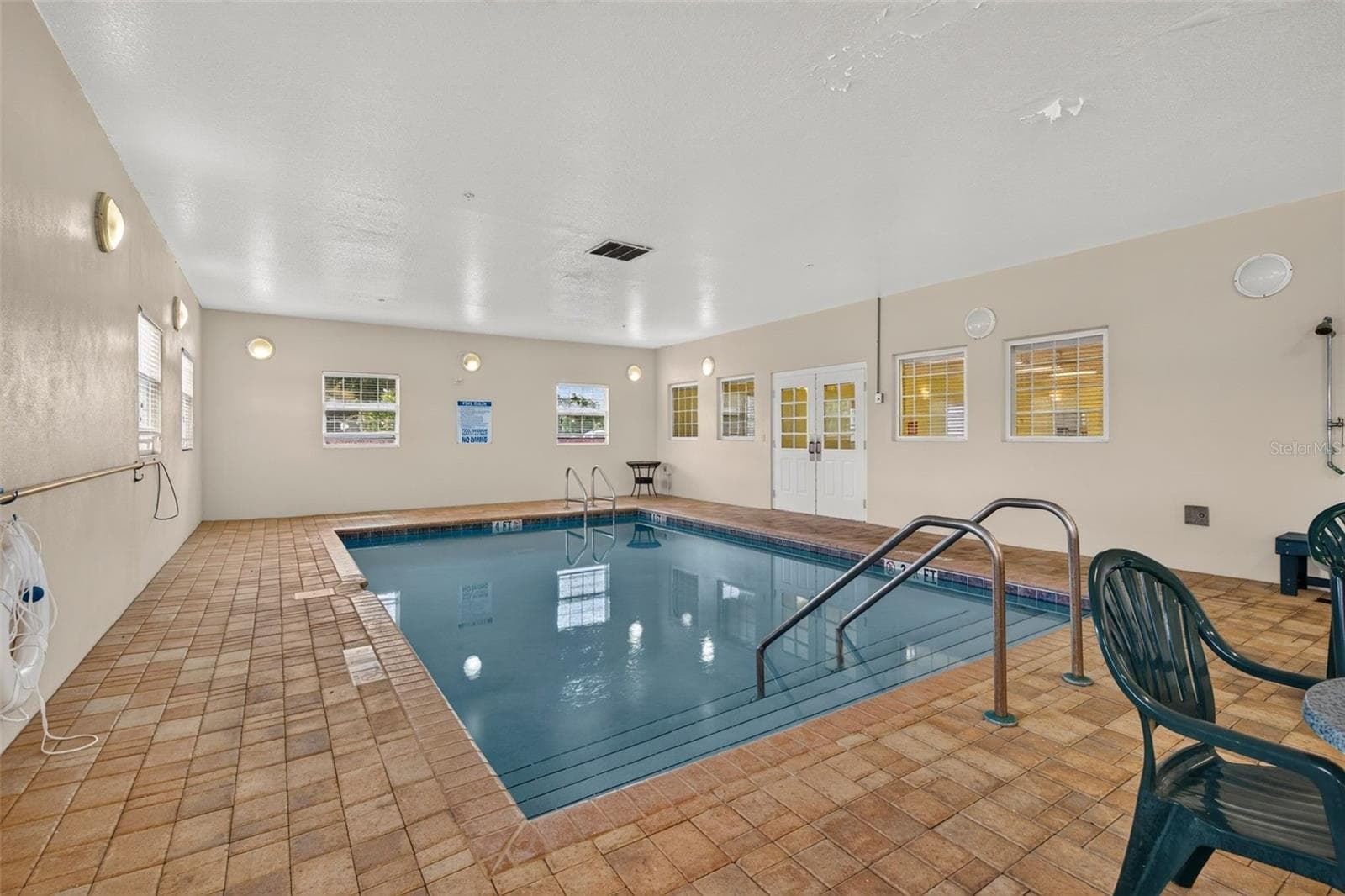 Indoor Pool - 7980 SOUTHERN PINES DR, BROOKSVILLE