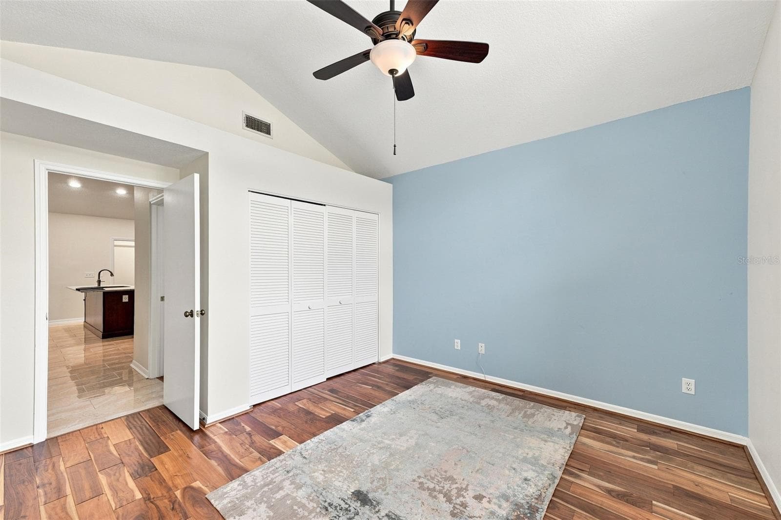 A good size wall closet is perfect for all your storage needs and notice the architectural shelf above the closet and door. - 1124 GOLFVIEW WOODS DR #na, SUN CITY CENTER