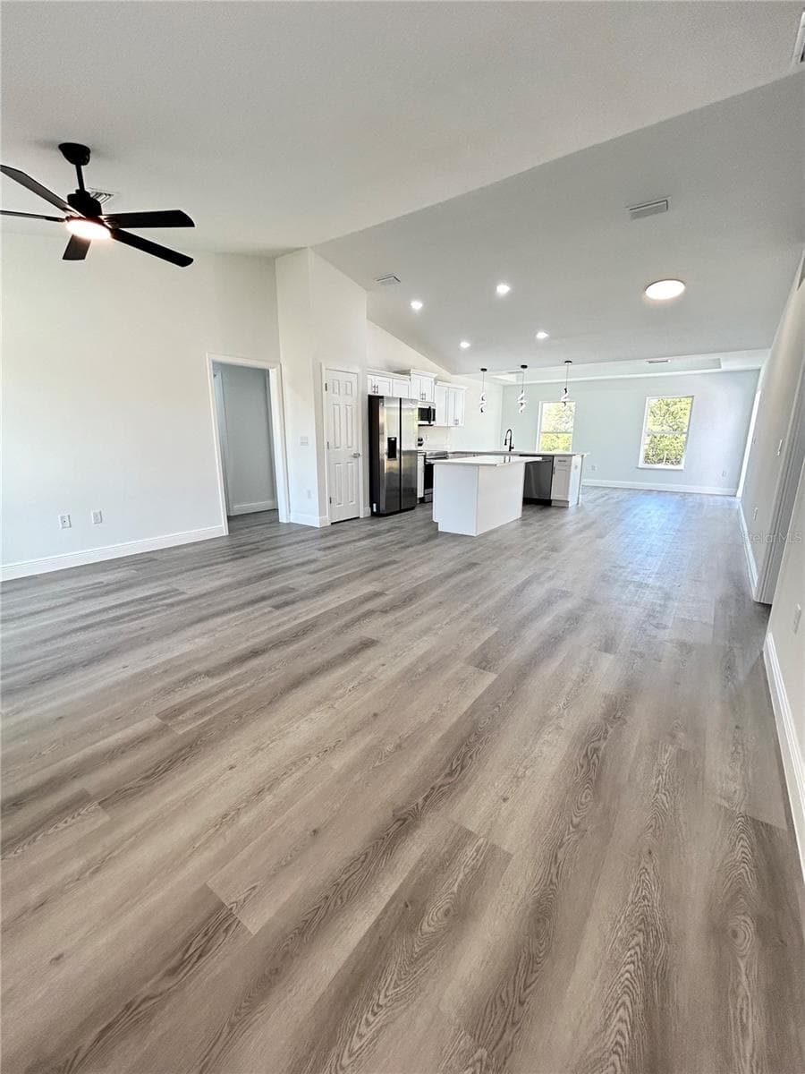 Living area - 13521 SW 106TH ST, DUNNELLON