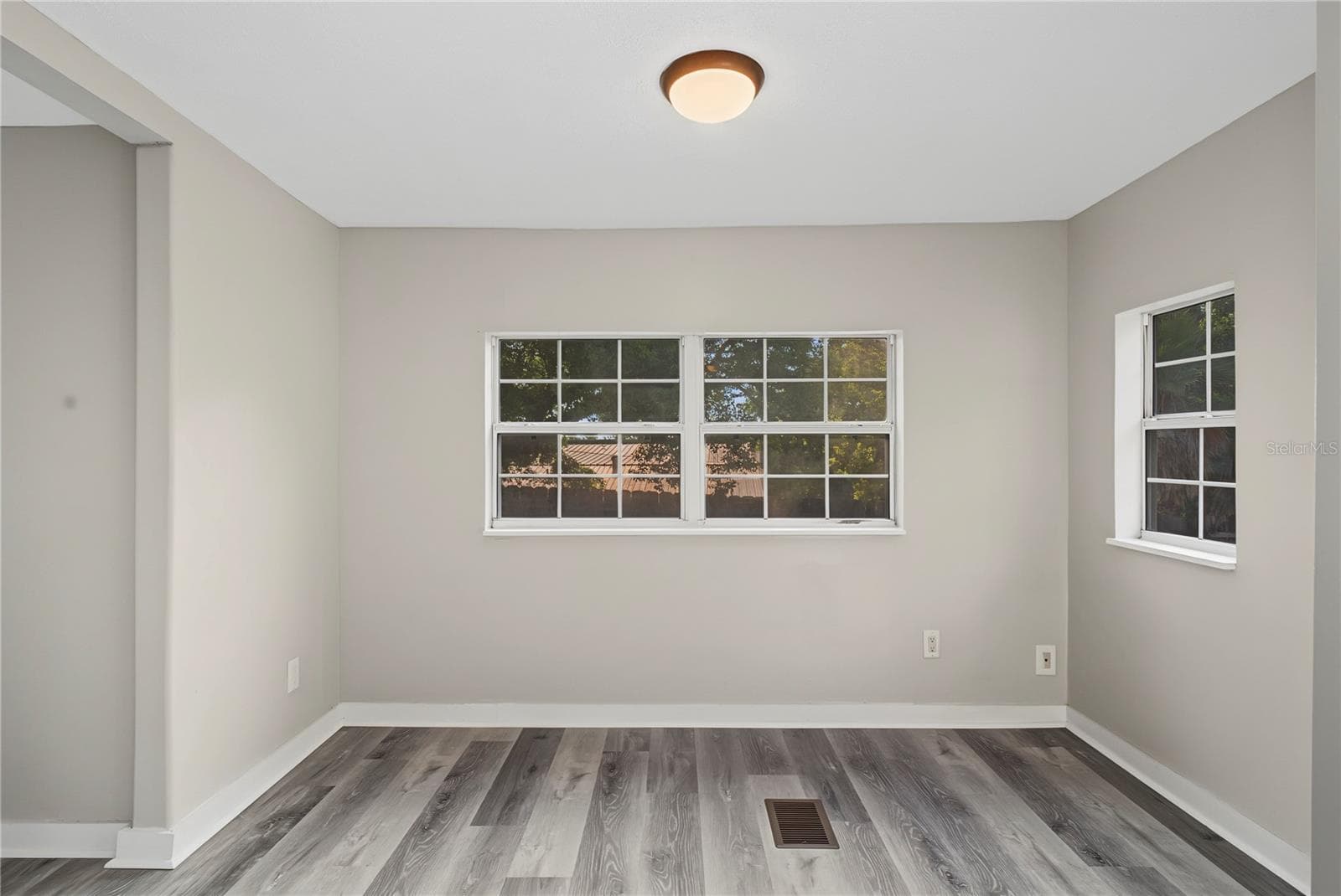 Single Family Residence at 205 E FOUNTAIN ST, FRUITLAND PARK, photo 14 of 34