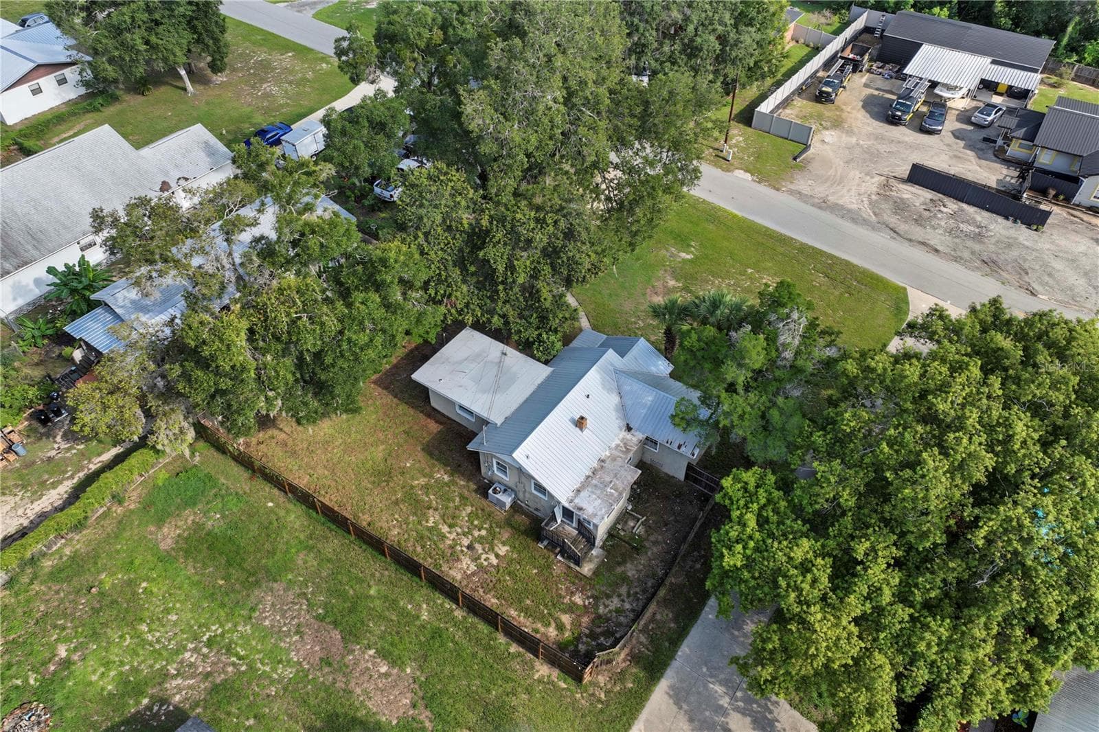 Single Family Residence at 205 E FOUNTAIN ST, FRUITLAND PARK, photo 30 of 34