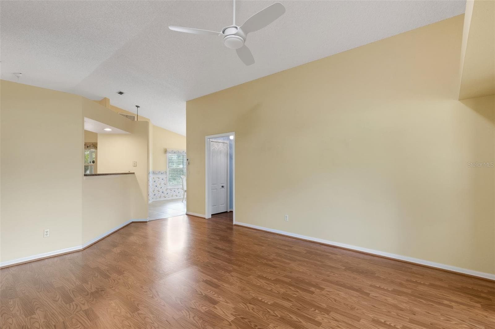 Single Family Residence at 4430 FERN DR, BRADENTON, photo 7 of 75