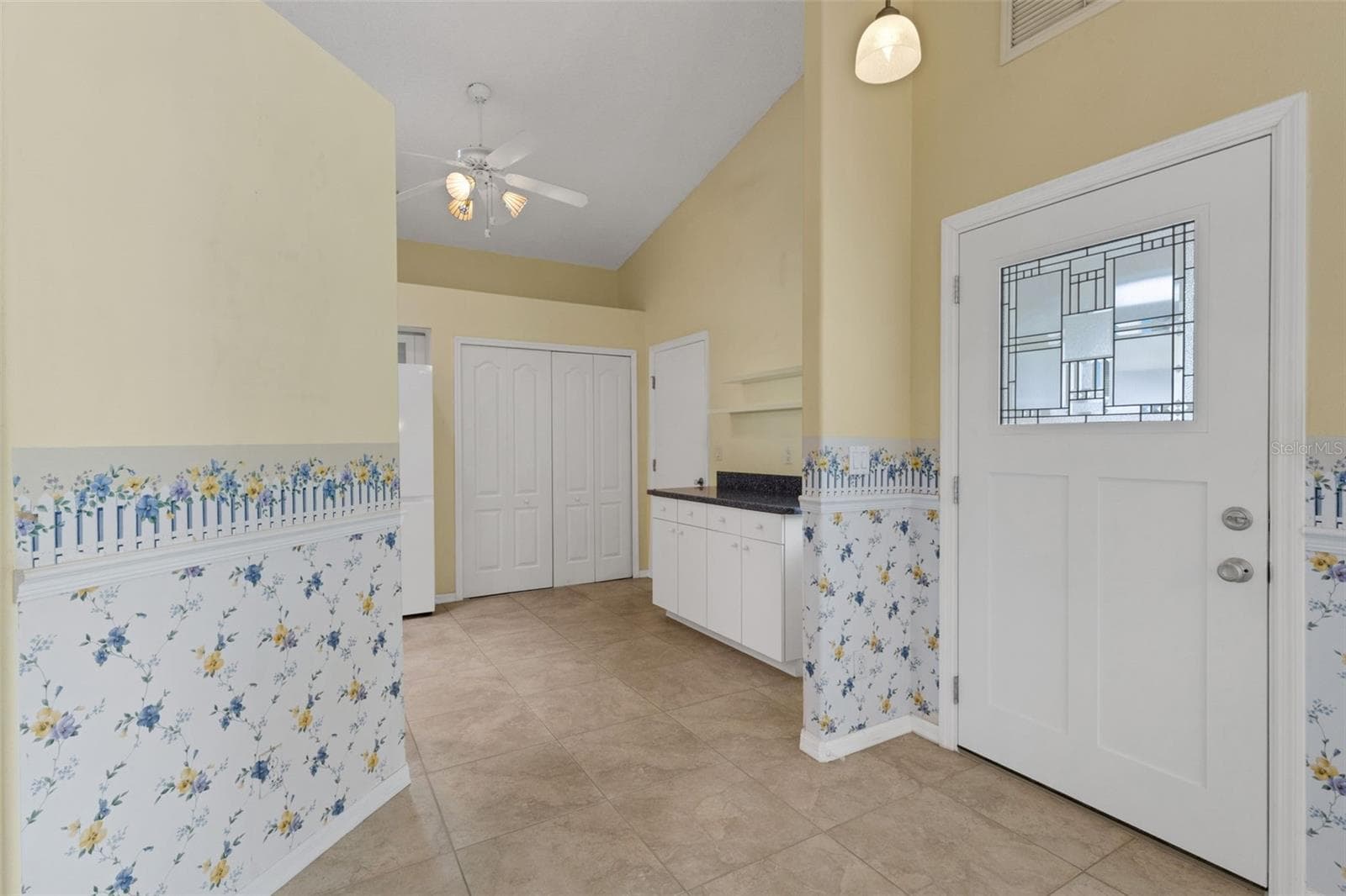 View from Dining Room into the Kitchen - 4430 FERN DR, BRADENTON