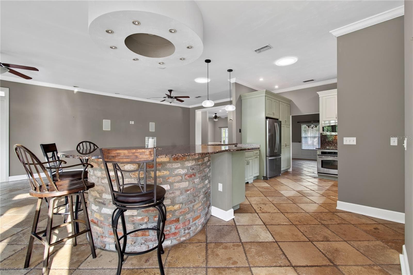 Kitchen Bar - 12208 SW 9TH AVE, NEWBERRY
