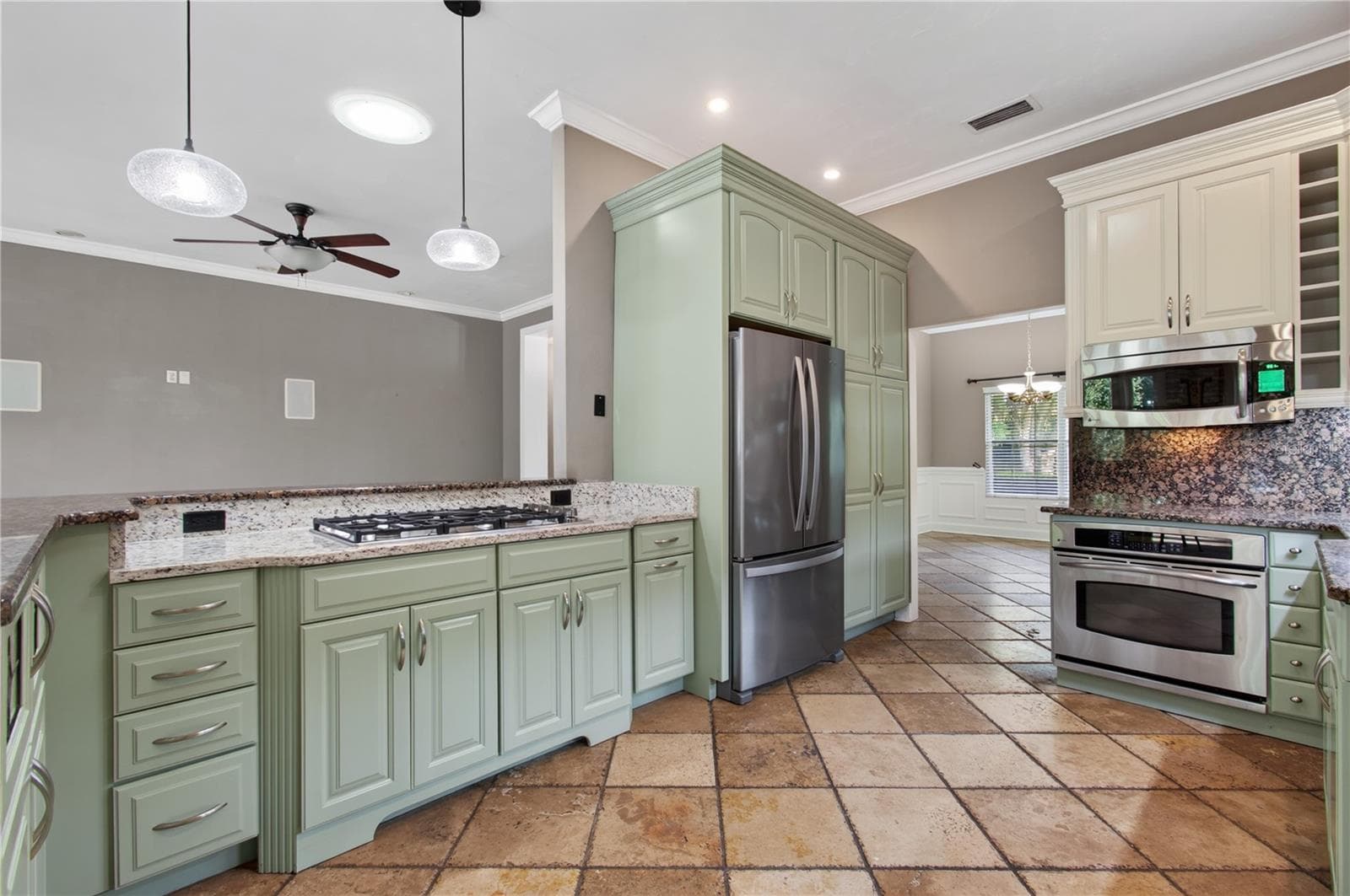 Kitchen - 12208 SW 9TH AVE, NEWBERRY