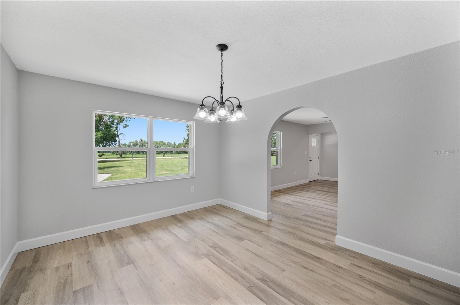 Single Family Residence at 11033 SHERROUSE RD, LAKELAND, photo 7 of 42