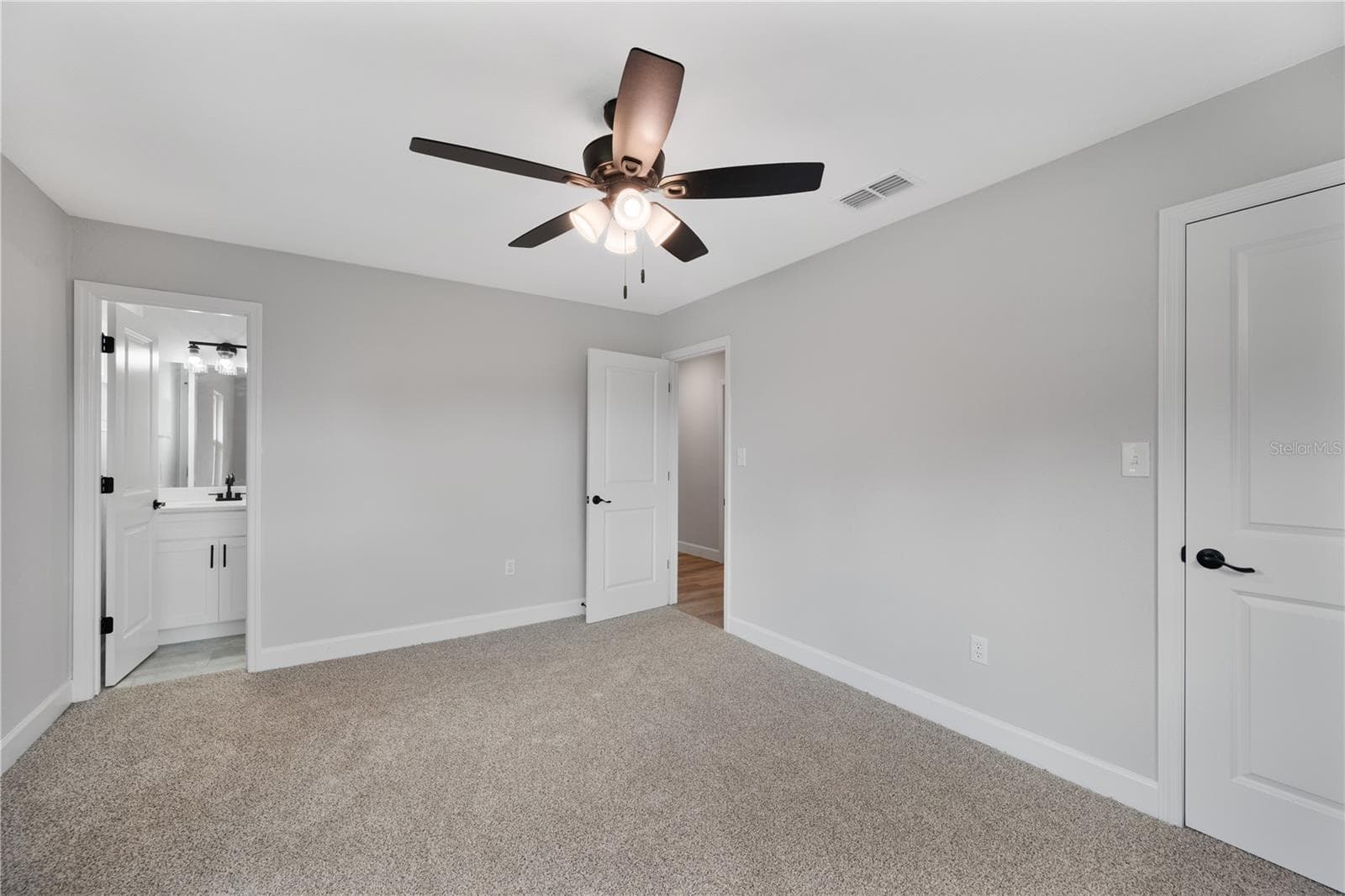 Single Family Residence at 11033 SHERROUSE RD, LAKELAND, photo 15 of 42