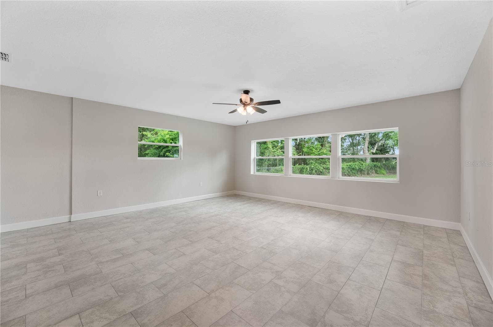 Single Family Residence at 11033 SHERROUSE RD, LAKELAND, photo 24 of 42