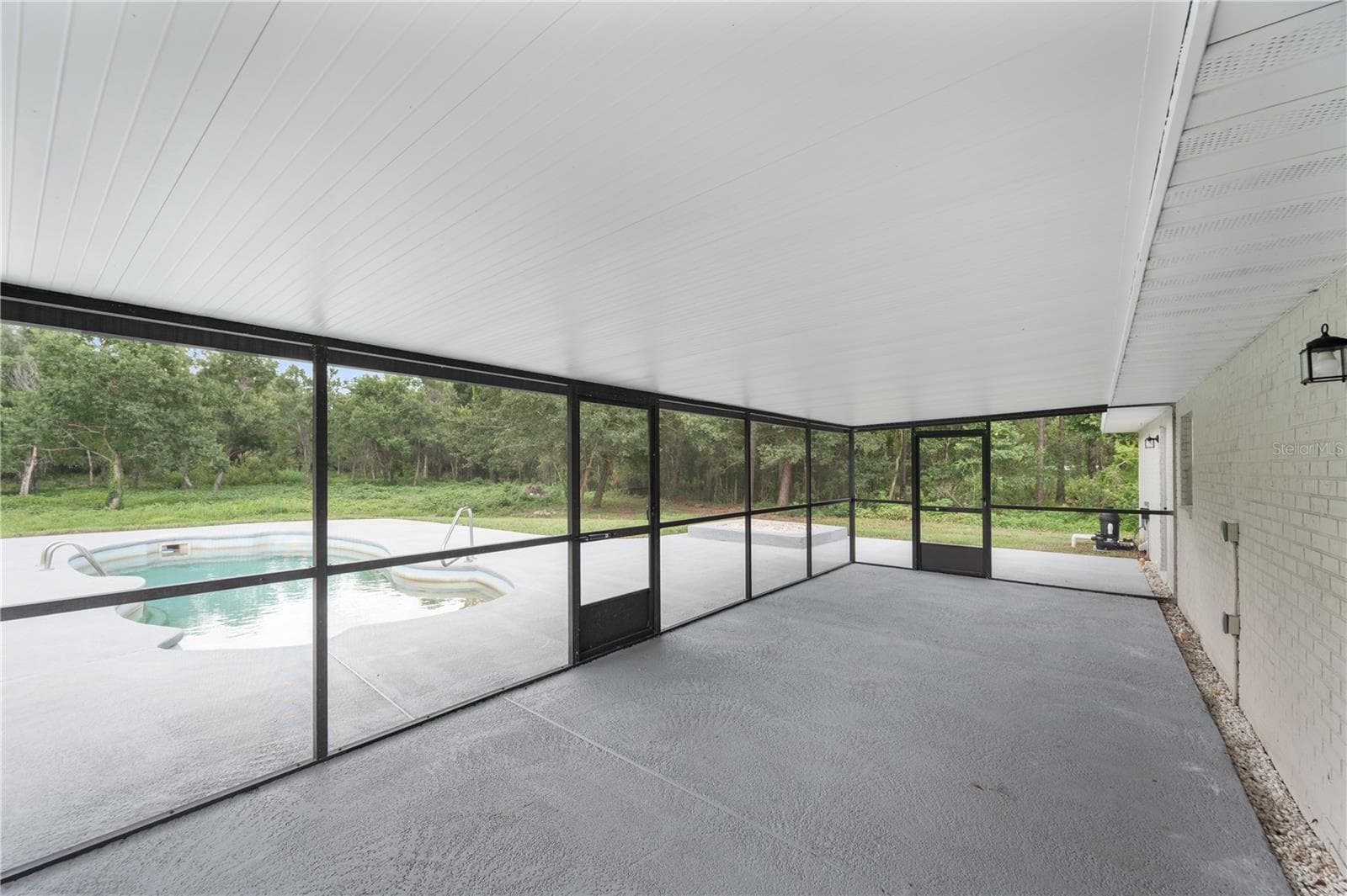 Single Family Residence at 11033 SHERROUSE RD, LAKELAND, photo 27 of 42