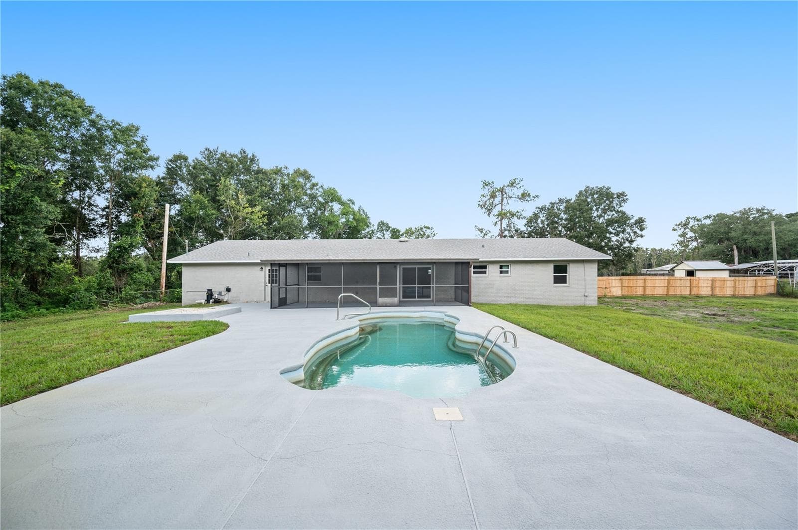Single Family Residence at 11033 SHERROUSE RD, LAKELAND, photo 29 of 42