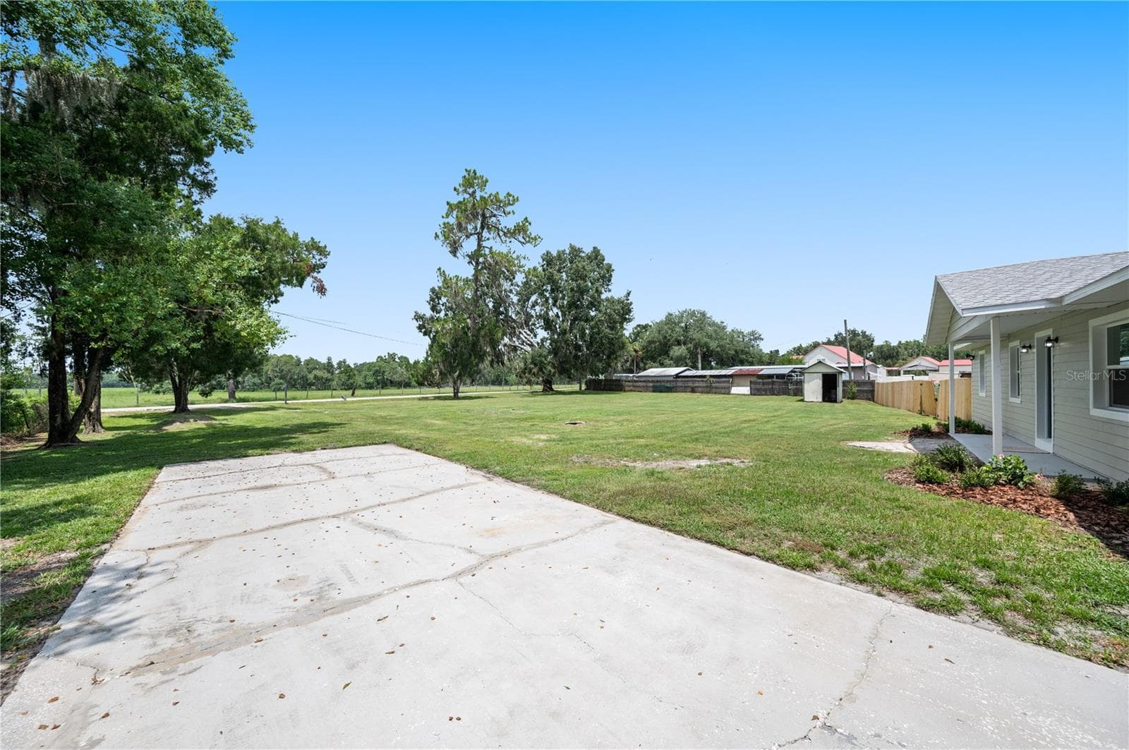 Single Family Residence at 11033 SHERROUSE RD, LAKELAND, photo 37 of 42