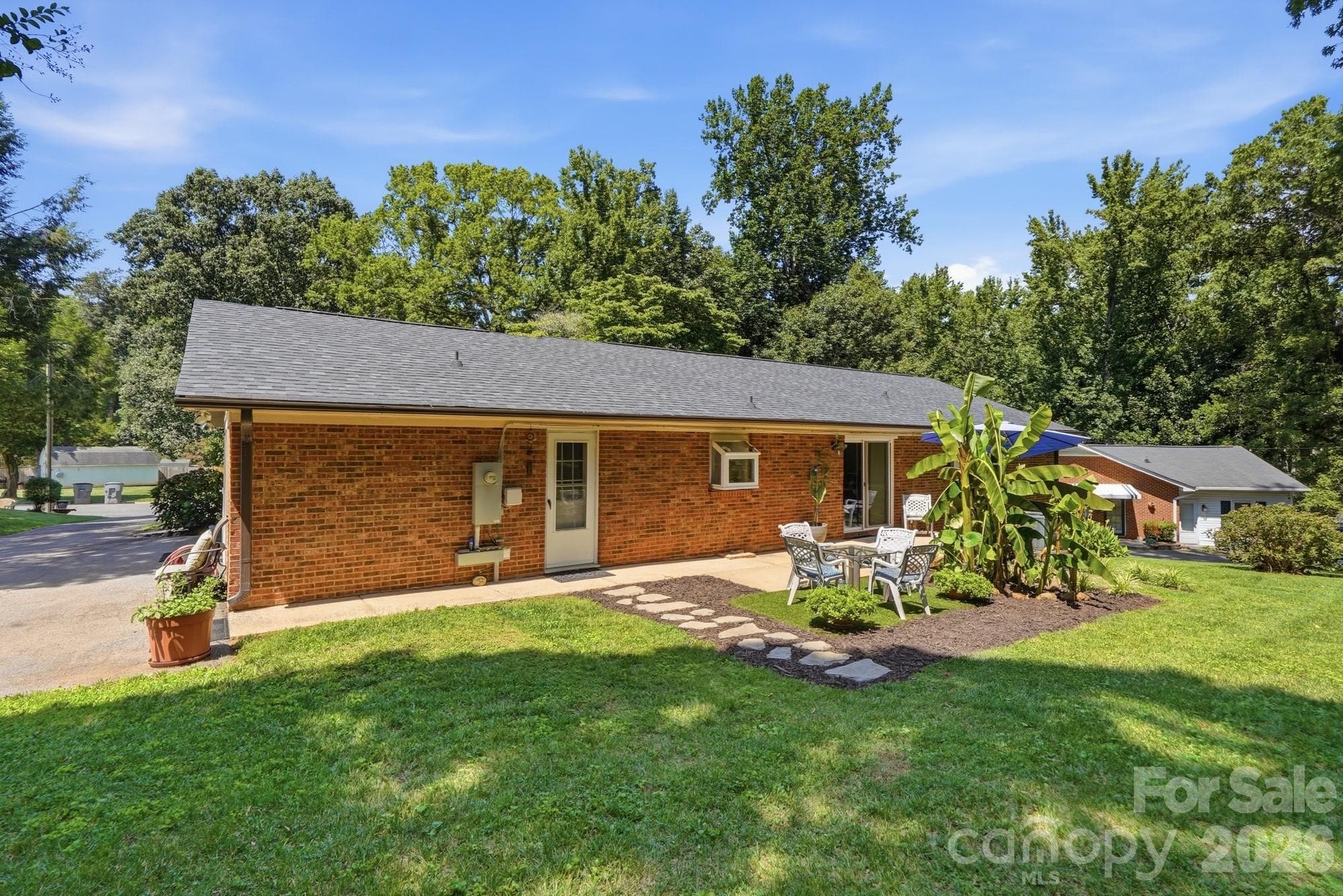 Single Family Residence at 4200 Cerise Drive, Charlotte, photo 35 of 40