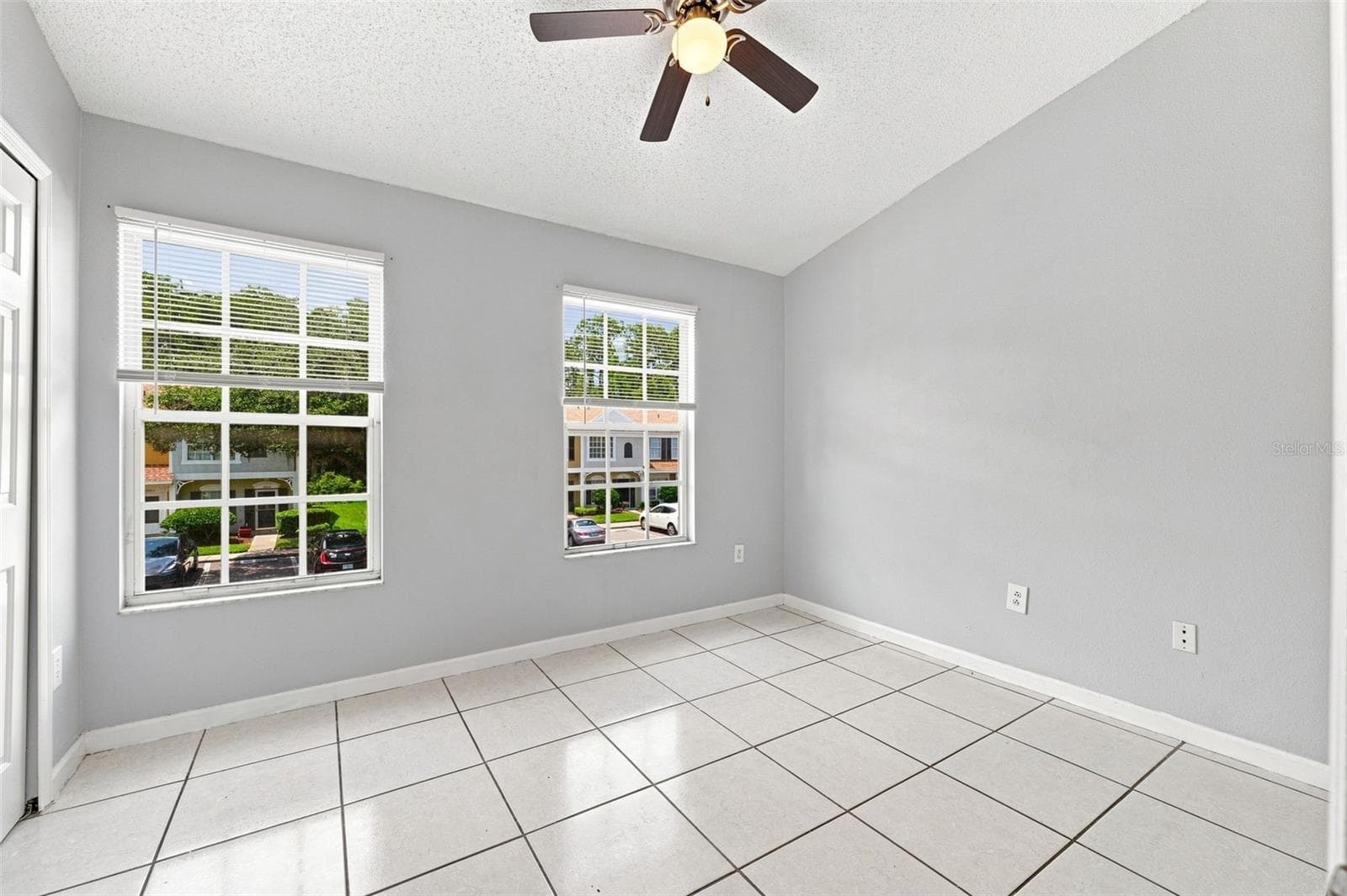 Townhouse at 29924 PLAYA DEL REY LN, WESLEY CHAPEL, photo 16 of 26