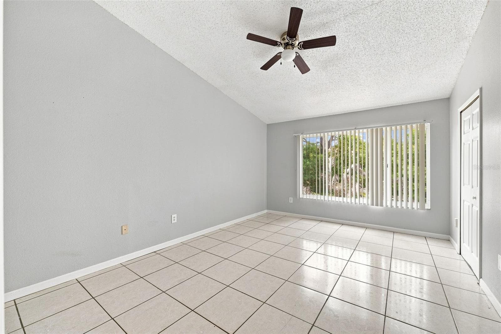 Townhouse at 29924 PLAYA DEL REY LN, WESLEY CHAPEL, photo 17 of 26
