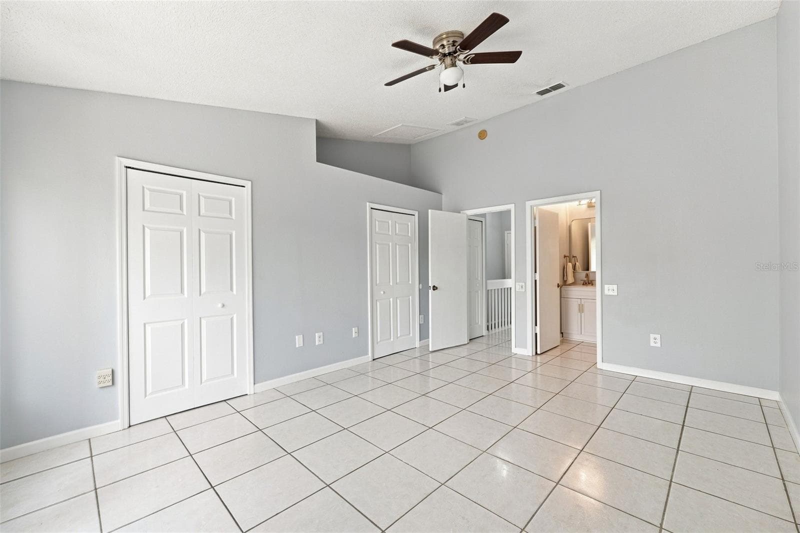 Townhouse at 29924 PLAYA DEL REY LN, WESLEY CHAPEL, photo 18 of 26