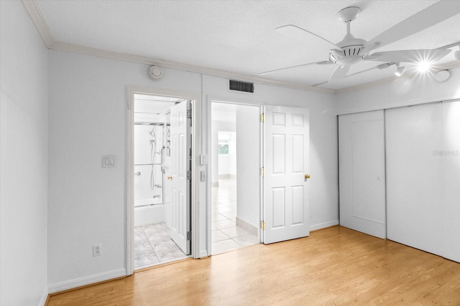 Condominium at 33 S GULFSTREAM AVE #305, SARASOTA, photo 27 of 30