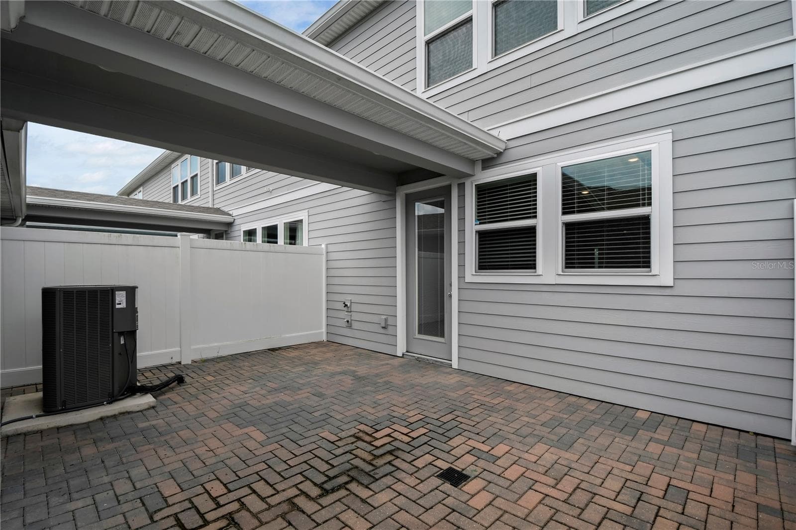 Townhouse at 14557 ORCHID ISLAND DR, ORLANDO, photo 30 of 35