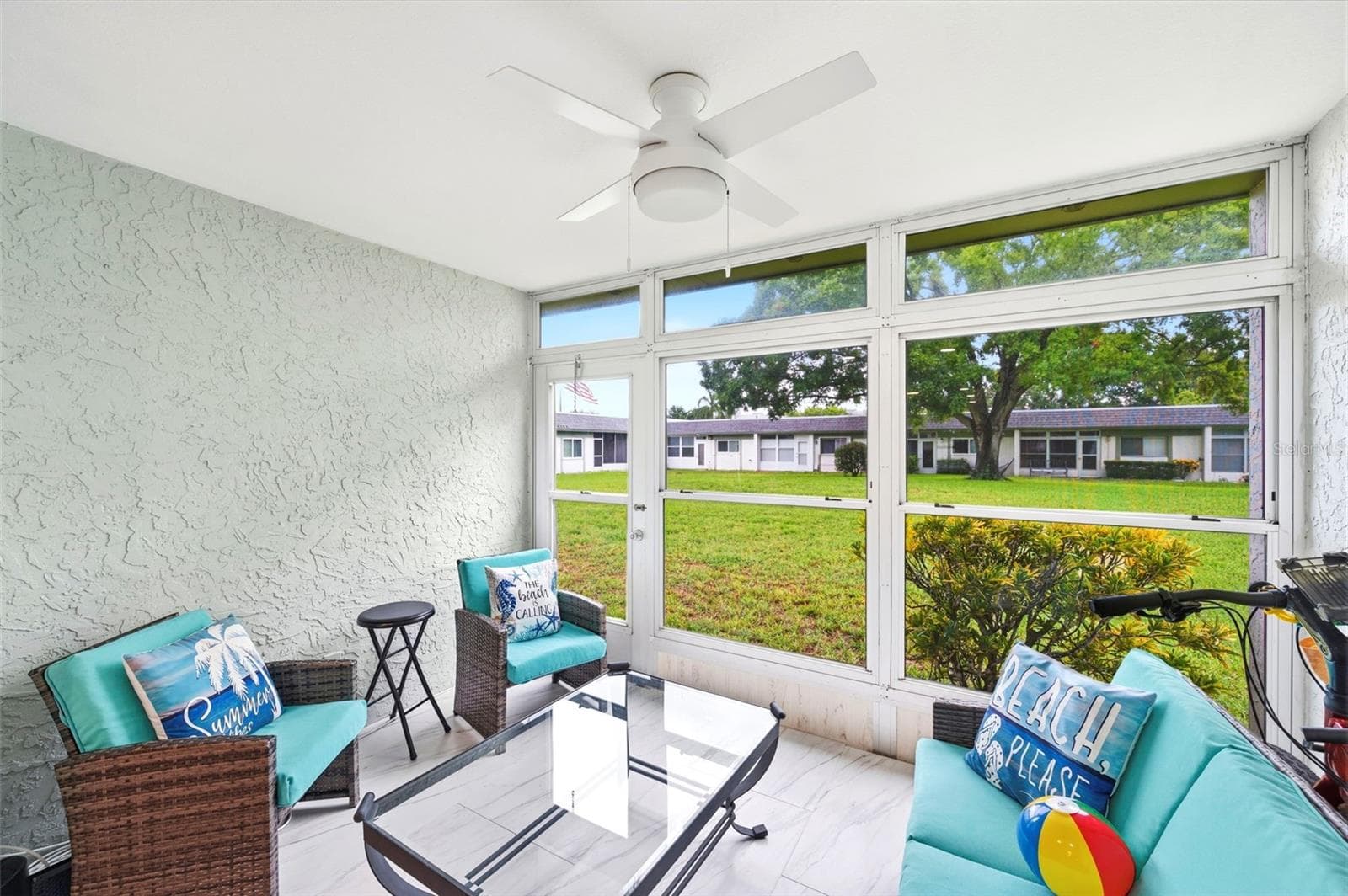 Villa at 4651 LAKE VILLA DR, CLEARWATER, photo 10 of 25