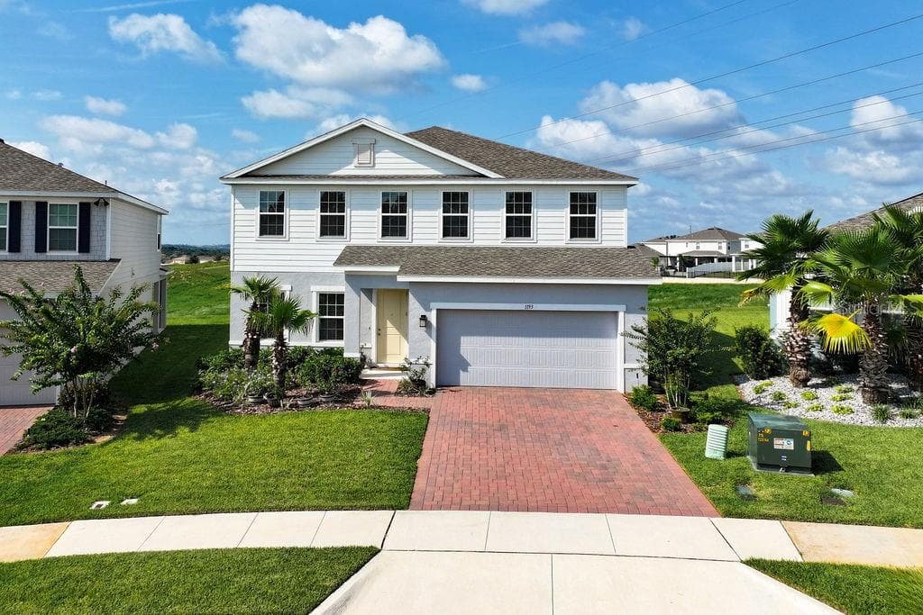 1193 WHISPERING LN