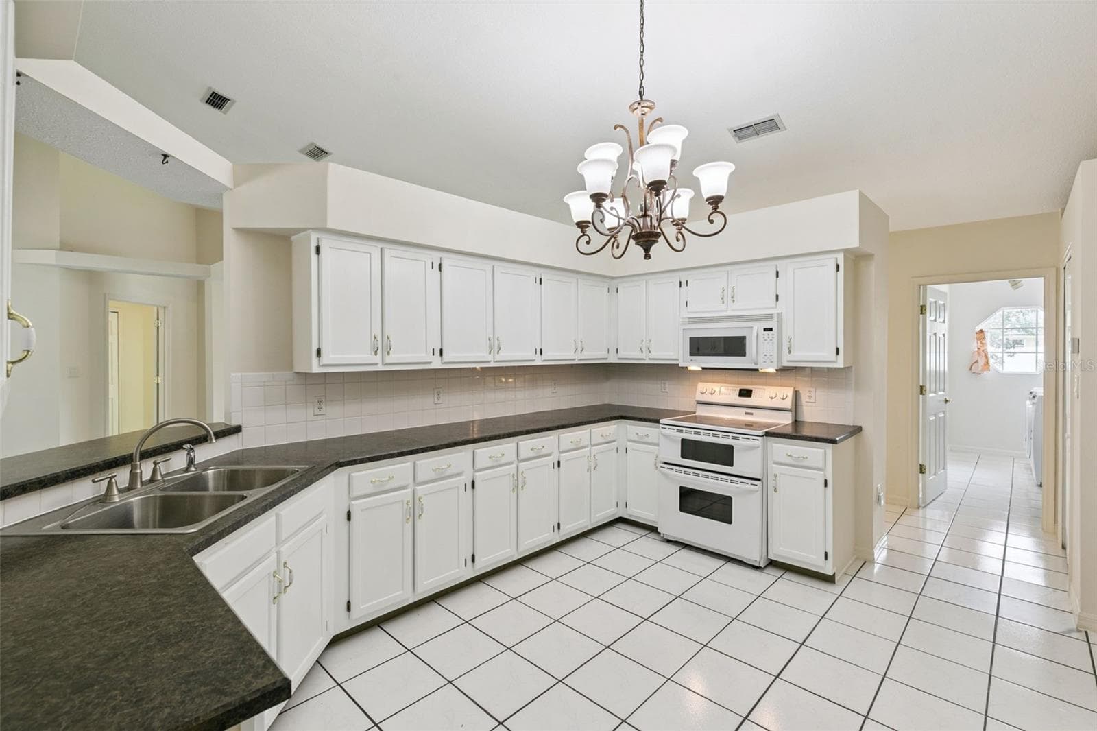 Single Family Residence at 1748 IMPERIAL PALM DR, APOPKA, photo 10 of 31