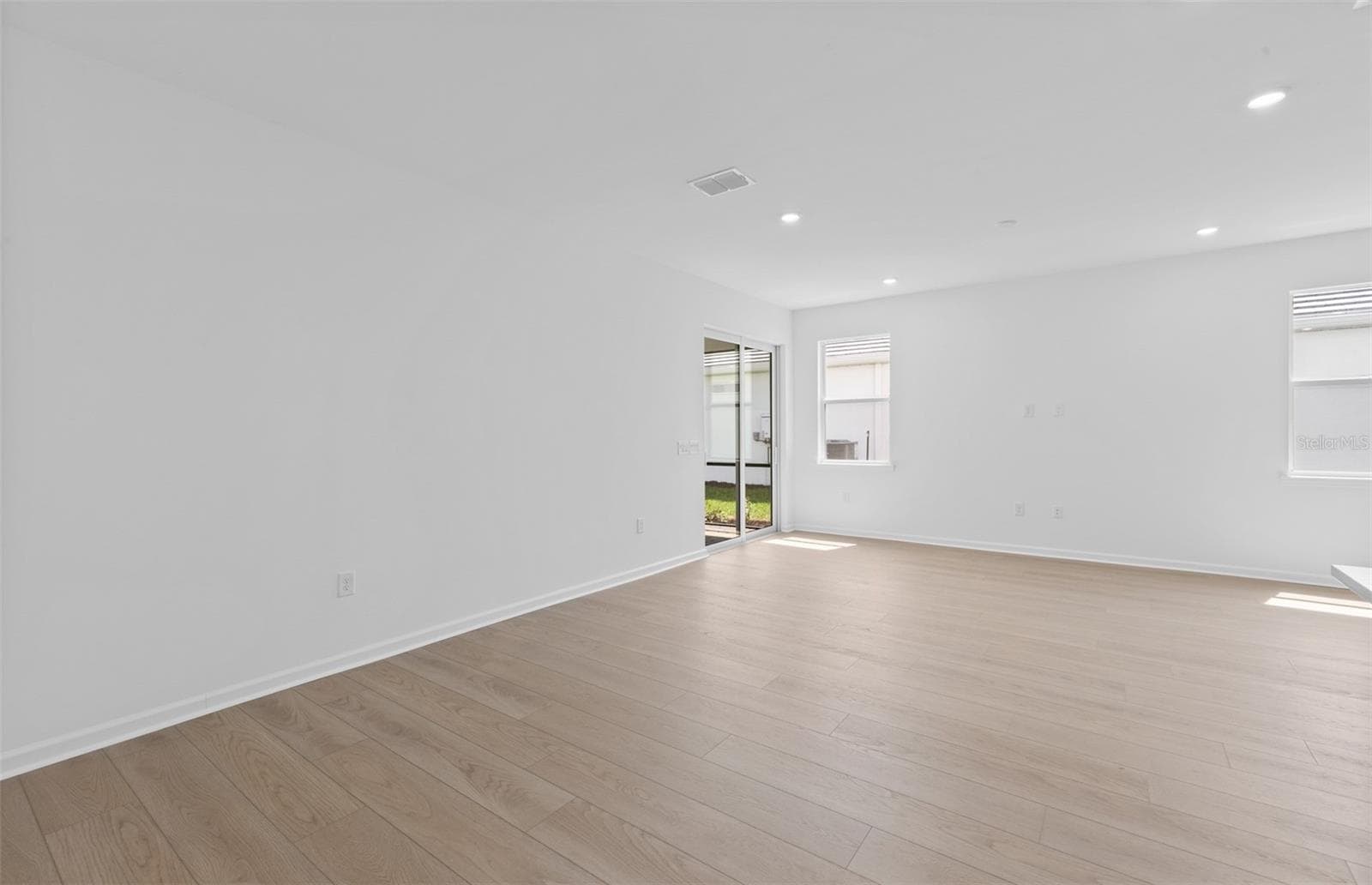 Mabell floorplan, homes may vary. - 7719 REFLECTION PKWY, BRADENTON