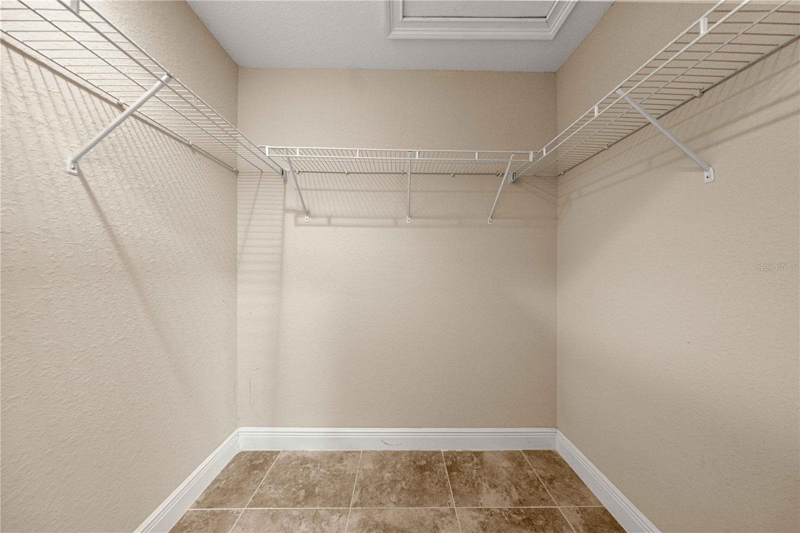 Primary Walk-in-Closet - 16376 SE 81ST CT, SUMMERFIELD
