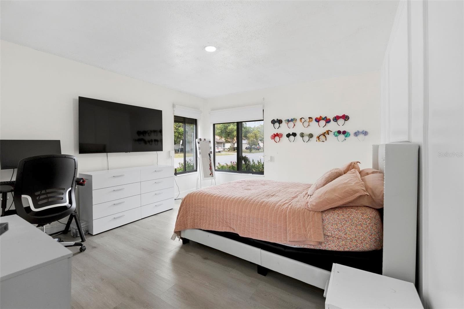 Single Family Residence at 10500 RAMBLEWOOD RD, ORLANDO, photo 18 of 40