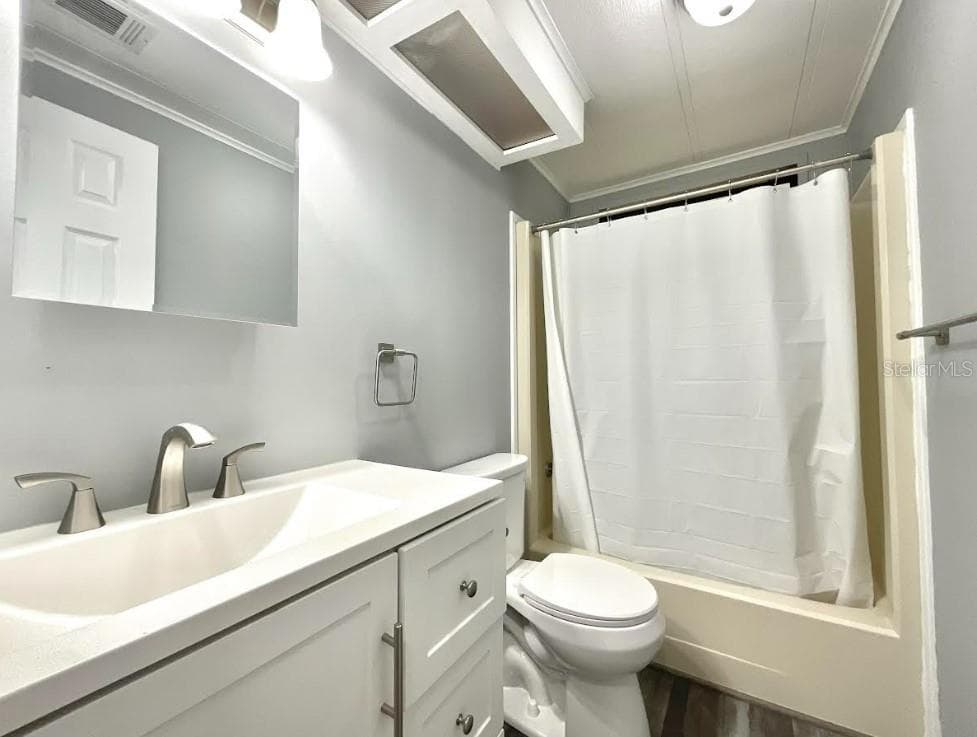 2nd Bathroom - 2612 MCDANIEL DR, KISSIMMEE