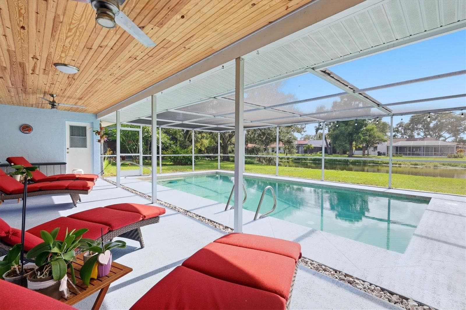 Saltwater Pool - 5505 BENEVA WOODS CIR, SARASOTA