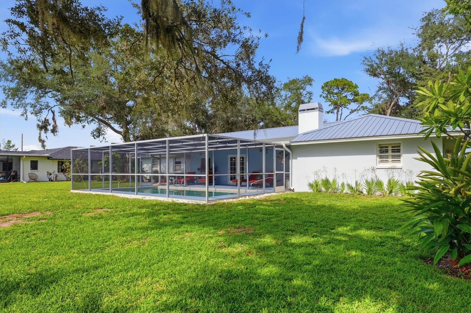 Backyard - 12.000 sq. ft. lot - 5505 BENEVA WOODS CIR, SARASOTA