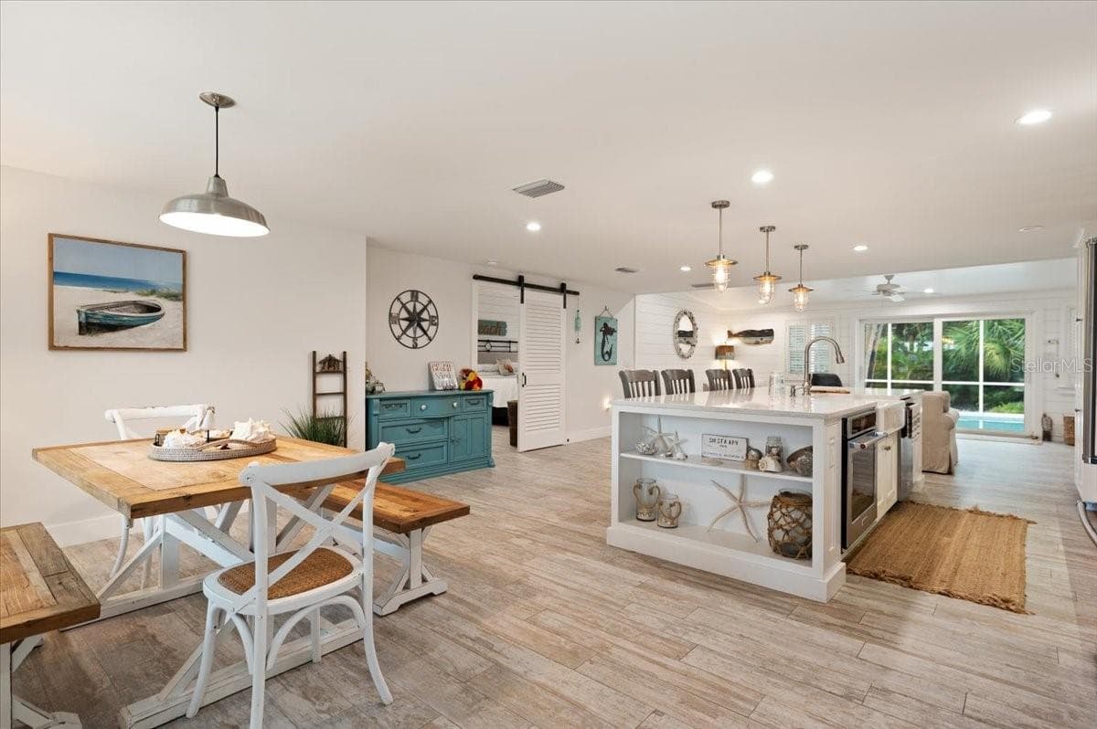 Single Family Residence at 5125 SANDY BEACH AVE, SARASOTA, photo 4 of 41