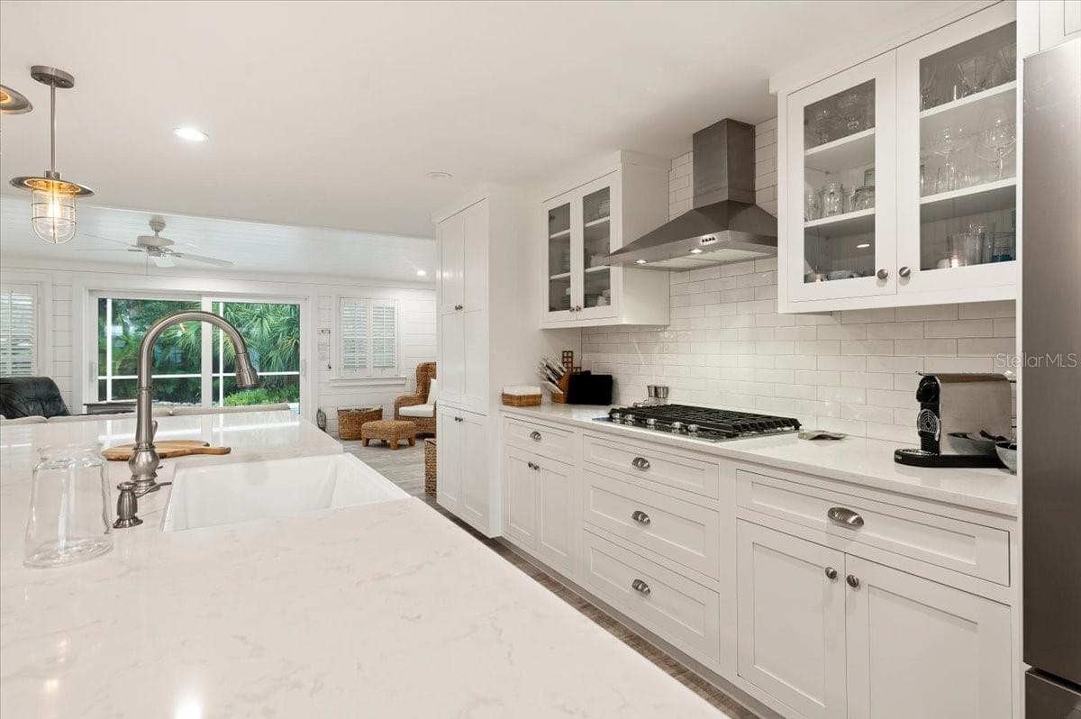 Single Family Residence at 5125 SANDY BEACH AVE, SARASOTA, photo 6 of 41