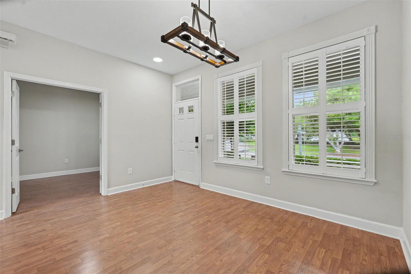 Townhouse at 10111 HAYFIELD WAY, TAMPA, photo 8 of 63