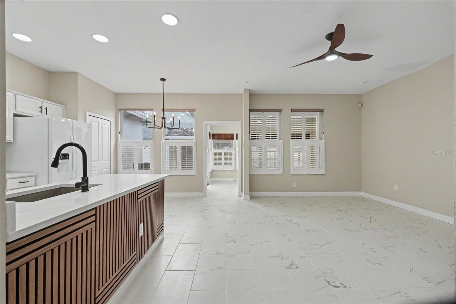 Townhouse at 10111 HAYFIELD WAY, TAMPA, photo 14 of 63