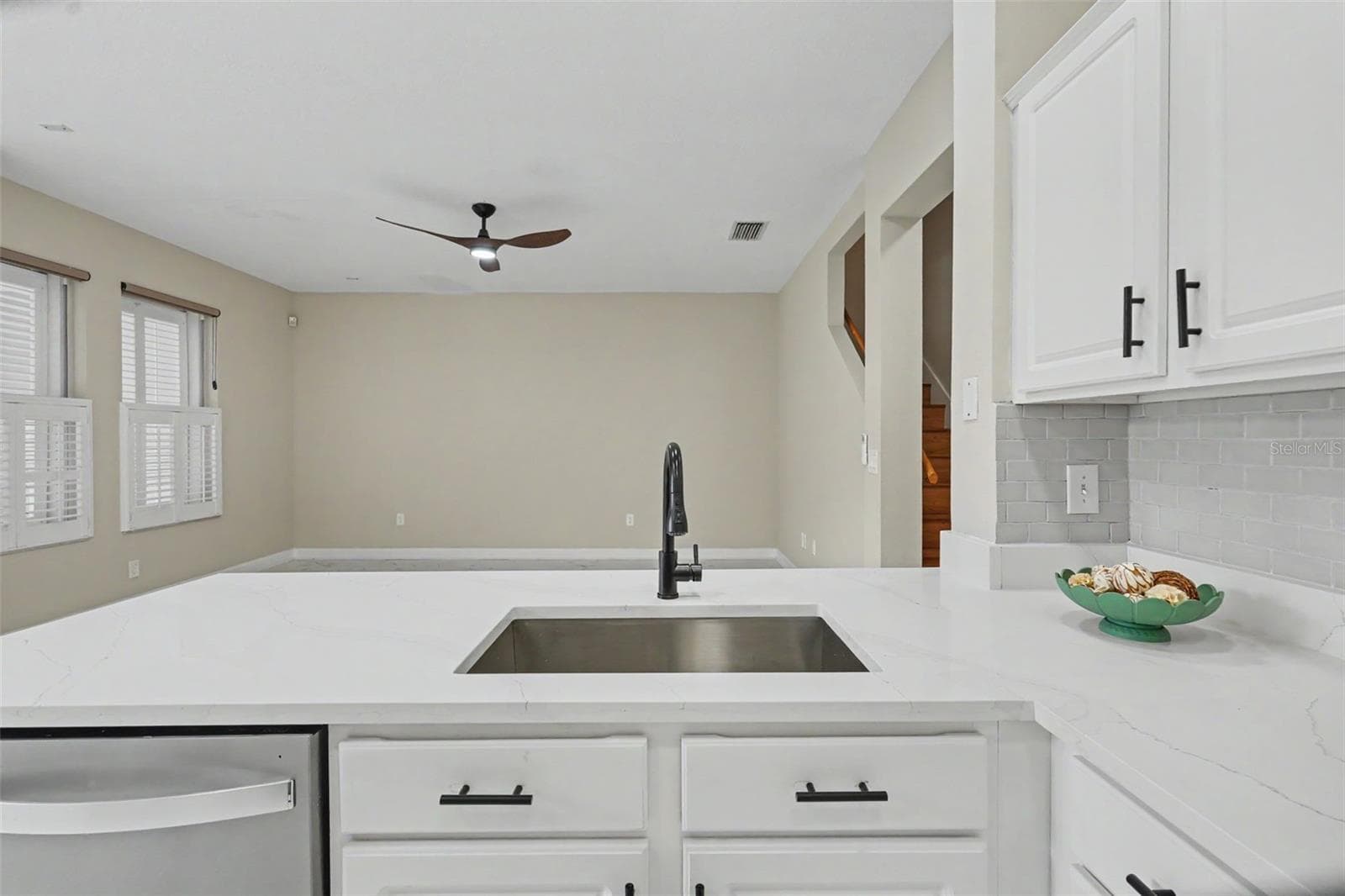 Townhouse at 10111 HAYFIELD WAY, TAMPA, photo 22 of 63