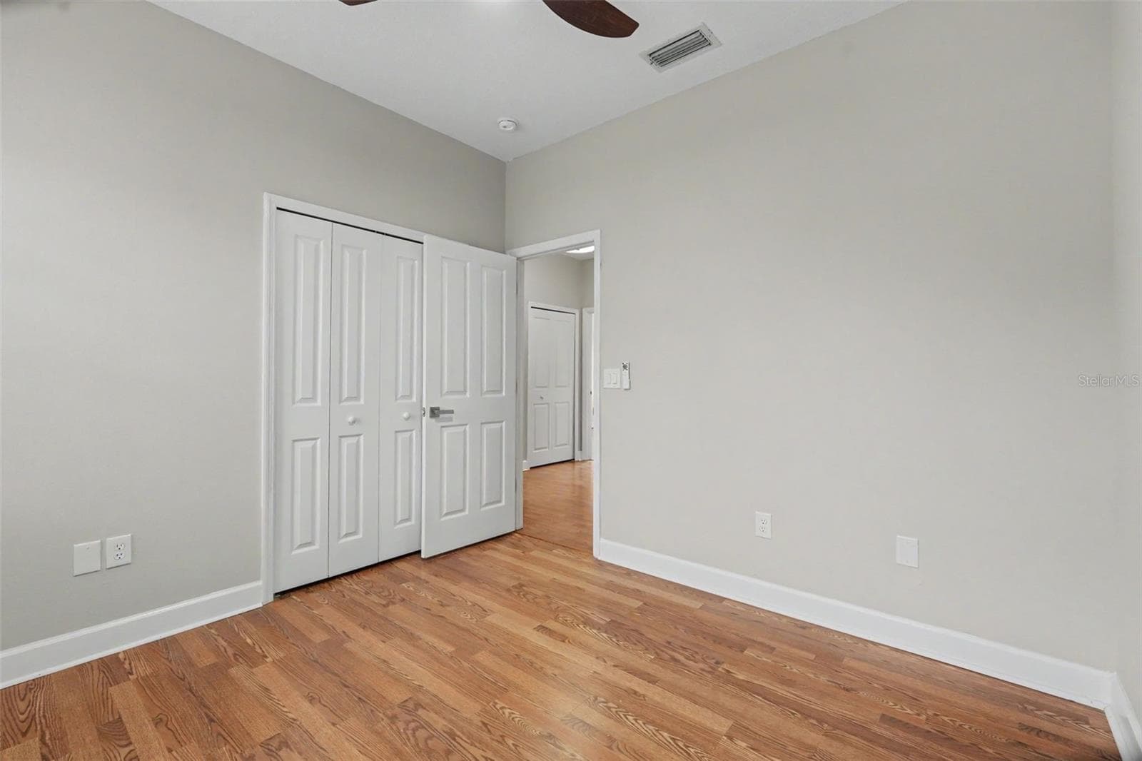 Townhouse at 10111 HAYFIELD WAY, TAMPA, photo 30 of 63