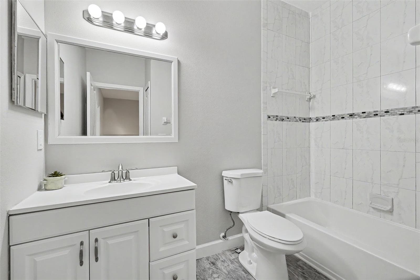 Townhouse at 10111 HAYFIELD WAY, TAMPA, photo 42 of 63
