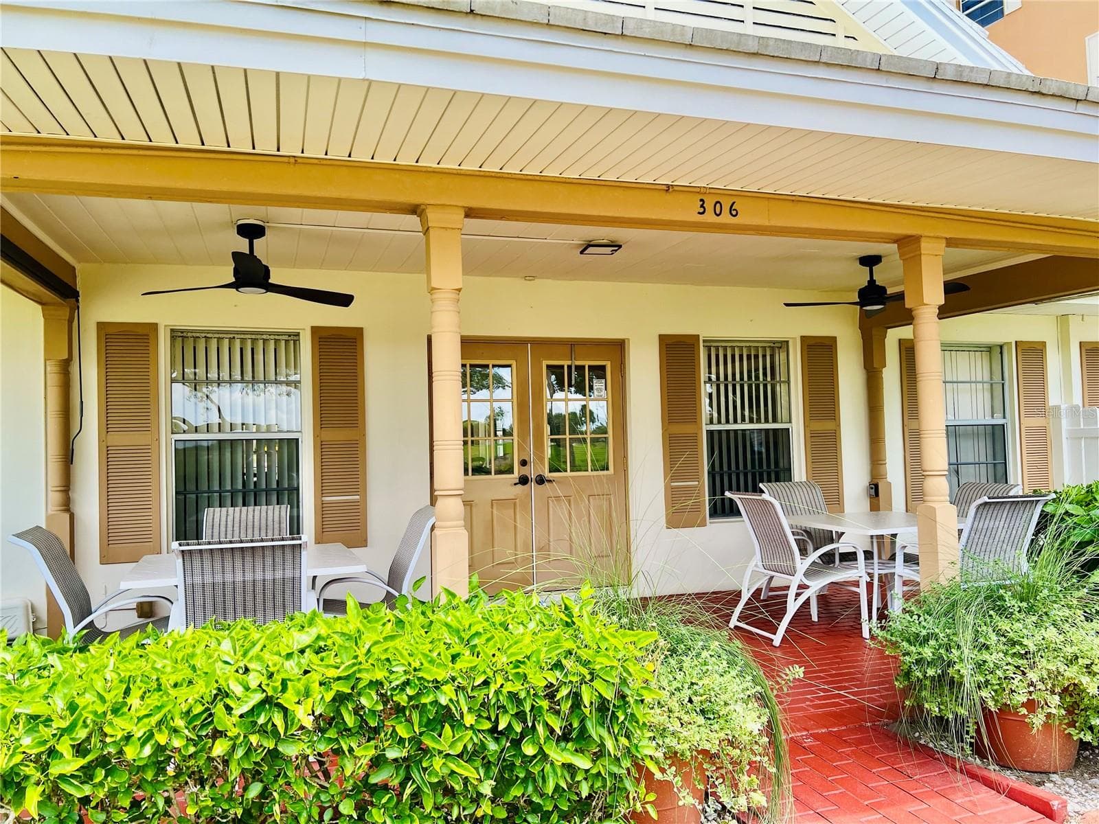 Condominium at 304 GOLFVIEW RD #PH7, NORTH PALM BEACH, photo 31 of 60