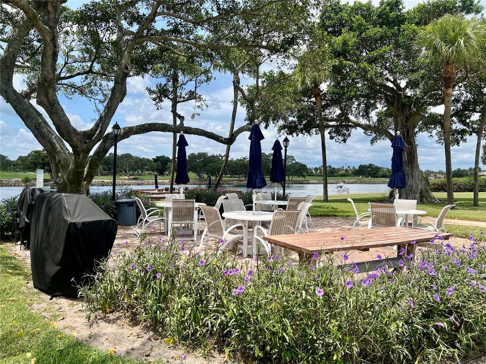 Condominium at 304 GOLFVIEW RD #PH7, NORTH PALM BEACH, photo 43 of 60