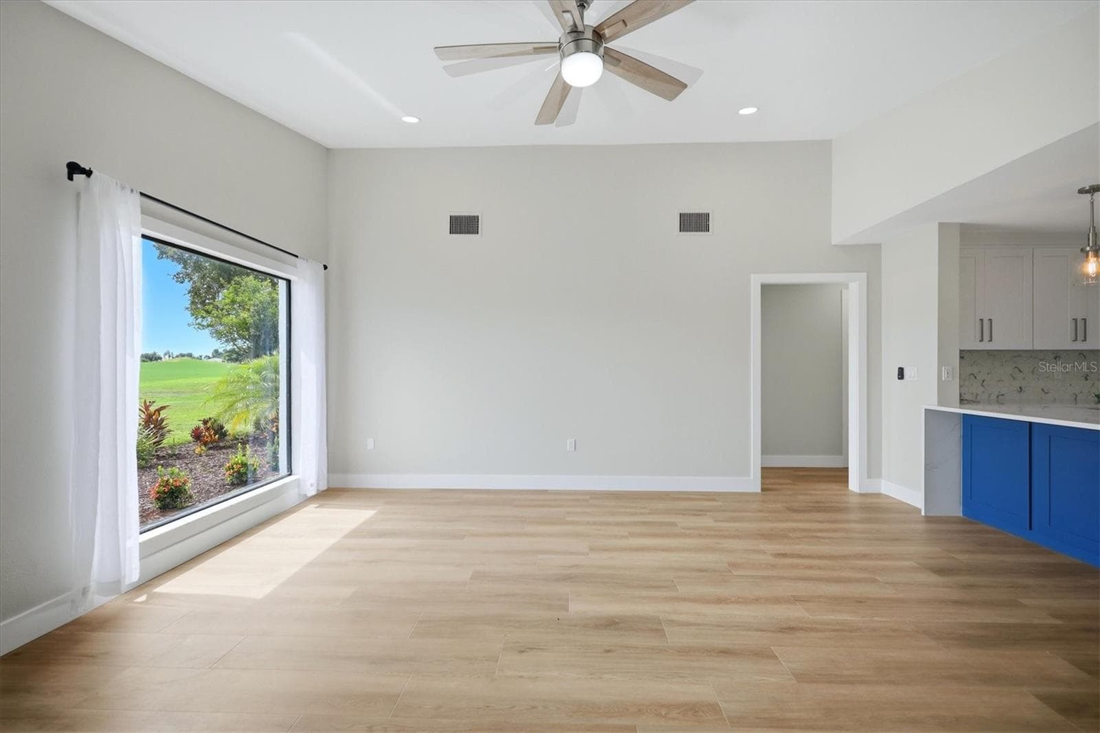 Single Family Residence at 8822 MISTY CREEK DR, SARASOTA, photo 23 of 67