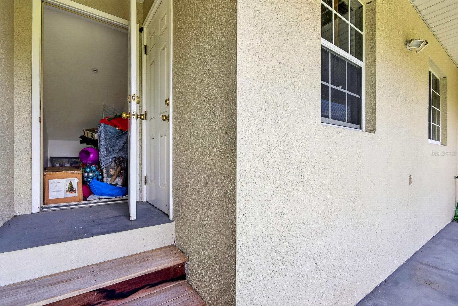 Outside Storage Stays completely Dry - 1014 34TH DR W, PALMETTO