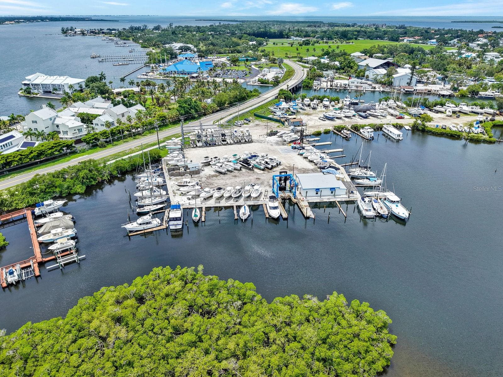 Marina next door - 1014 34TH DR W, PALMETTO