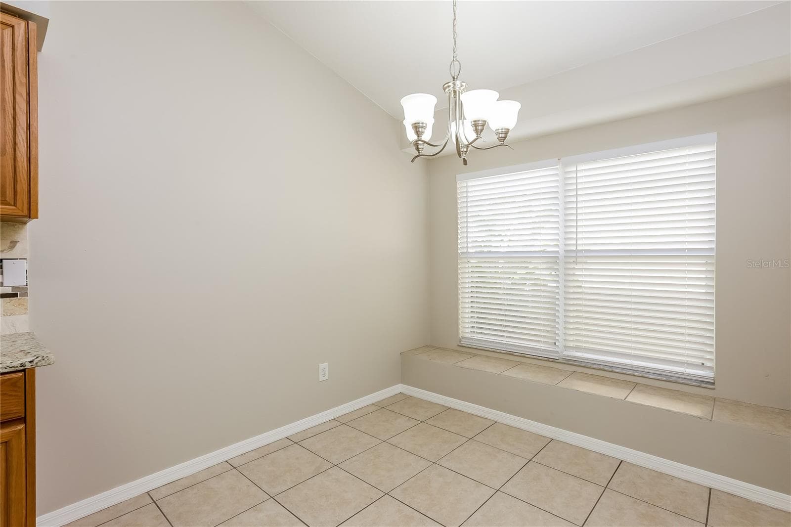 Single Family Residence at 1717 ERIN BROOKE DR, VALRICO, photo 6 of 15
